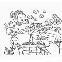 Раскраски с героями из мультфильма Русалочка (The Little Mermaid) - мыльные пузыри