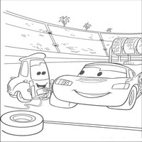 Раскраски с героями из мультфильмов Тачки (Cars) - замена колеса